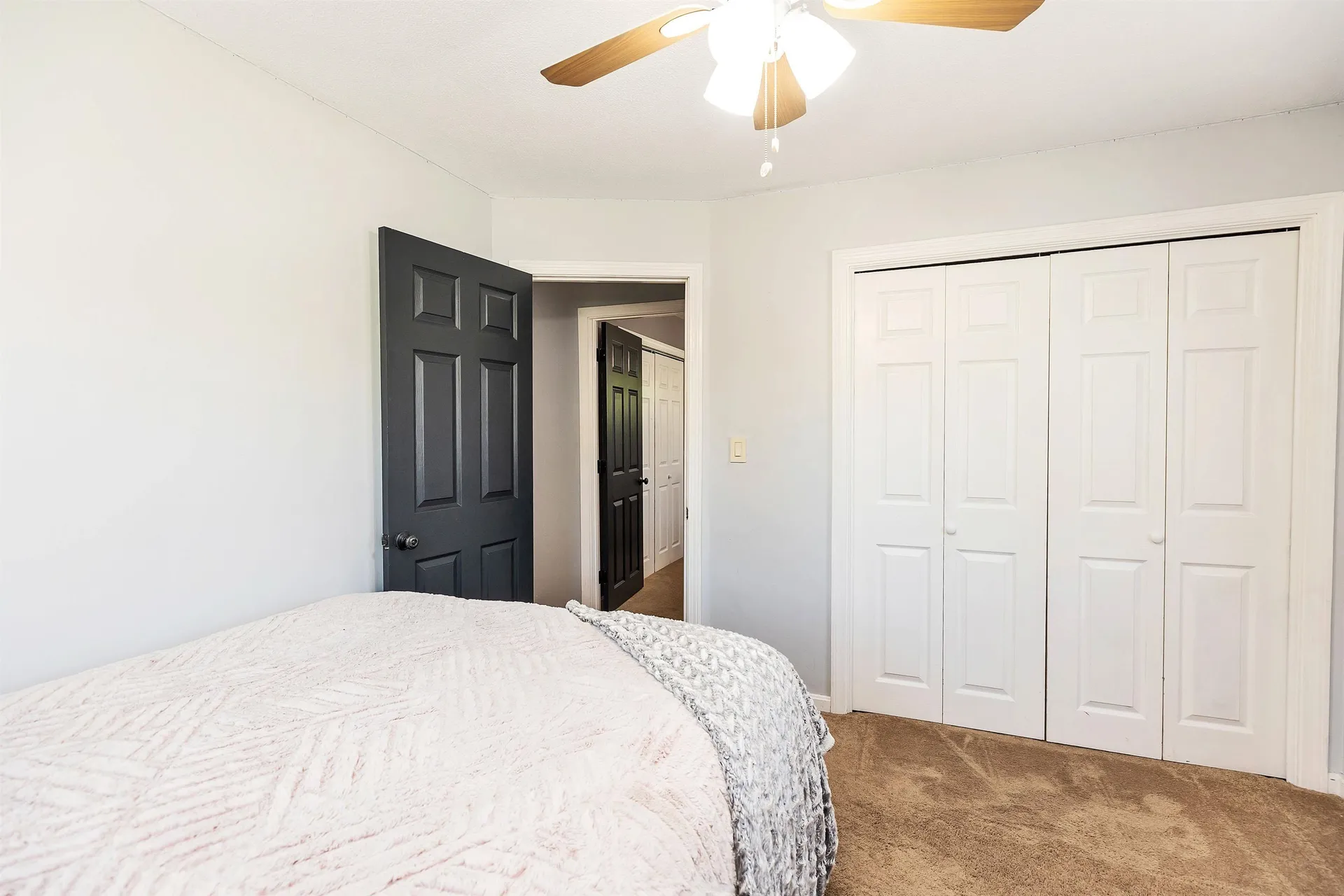 71 Cox Street Nashua NH 03064