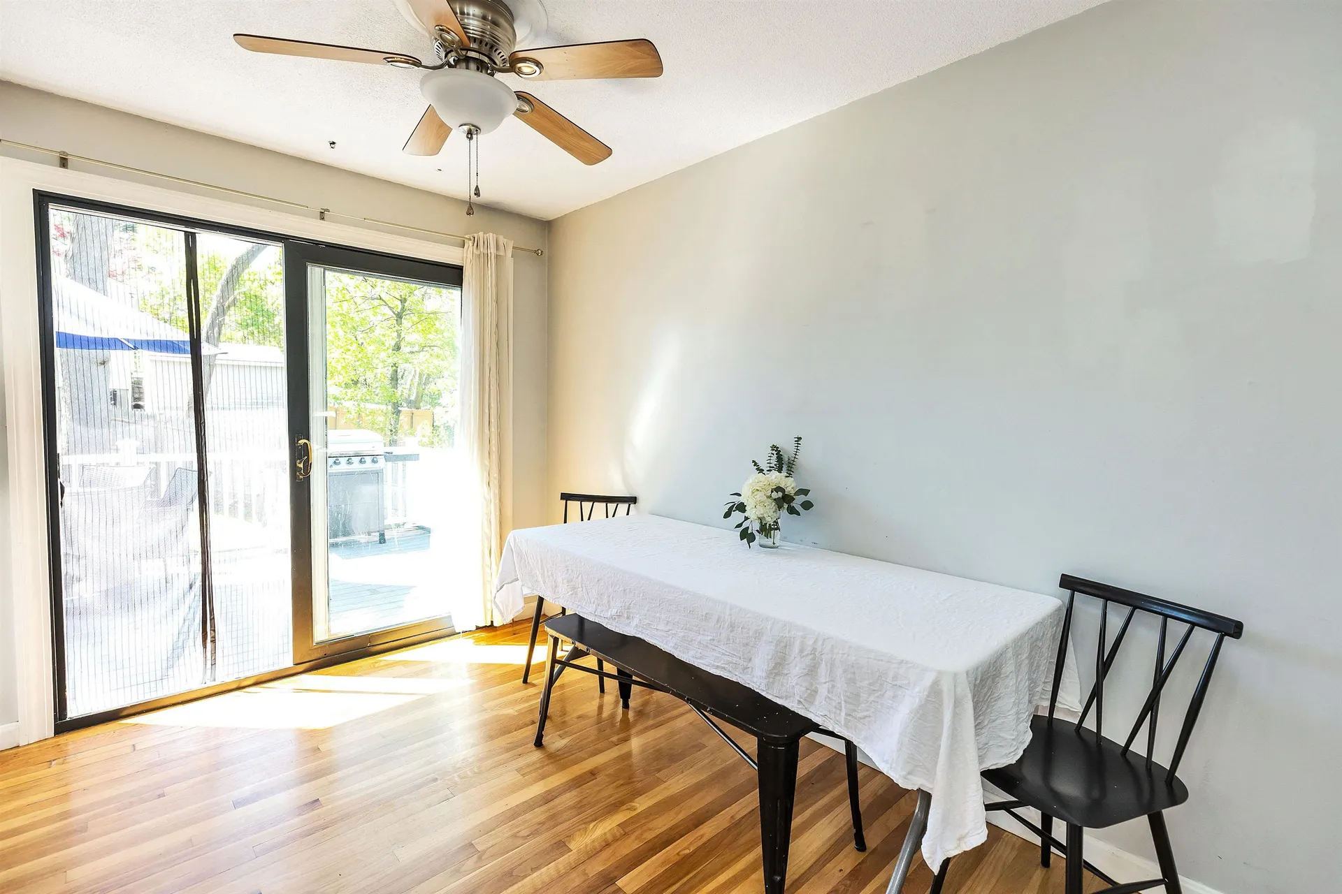 71 Cox Street Nashua NH 03064