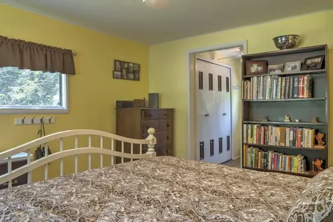 25 Mountain View Road Walpole NH 03609