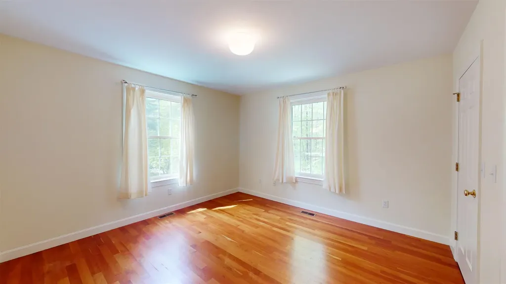71 Little Pond Road Concord NH 03301
