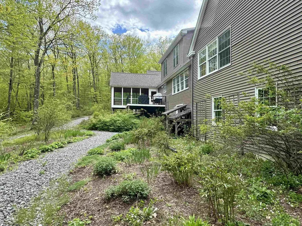 71 Little Pond Road Concord NH 03301