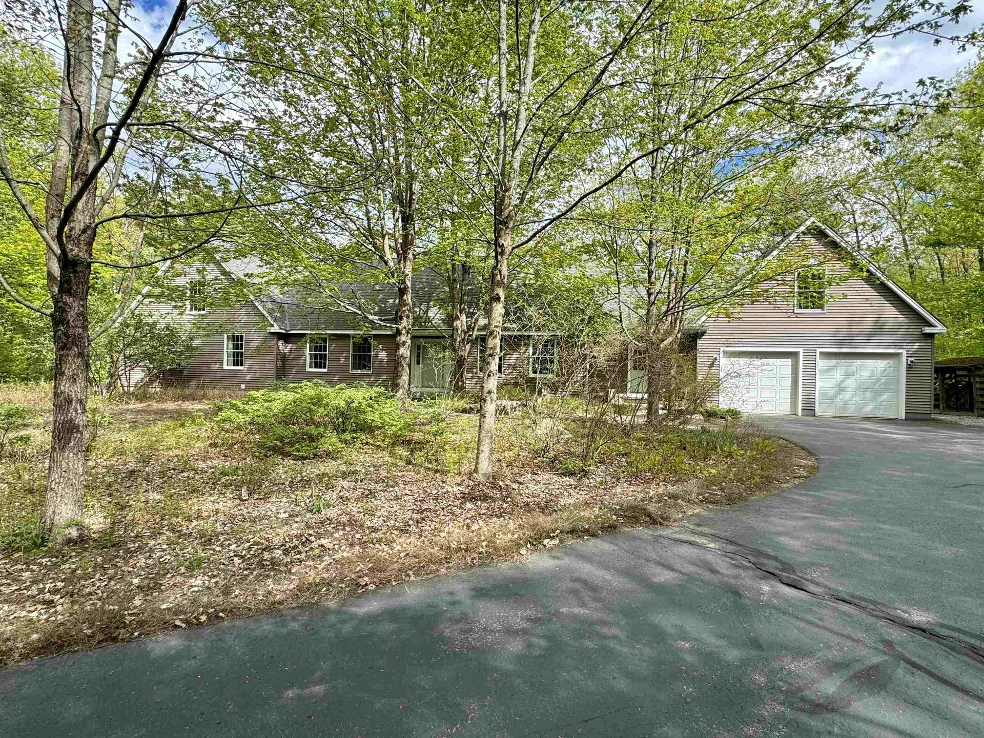 71 Little Pond Road Concord NH 03301