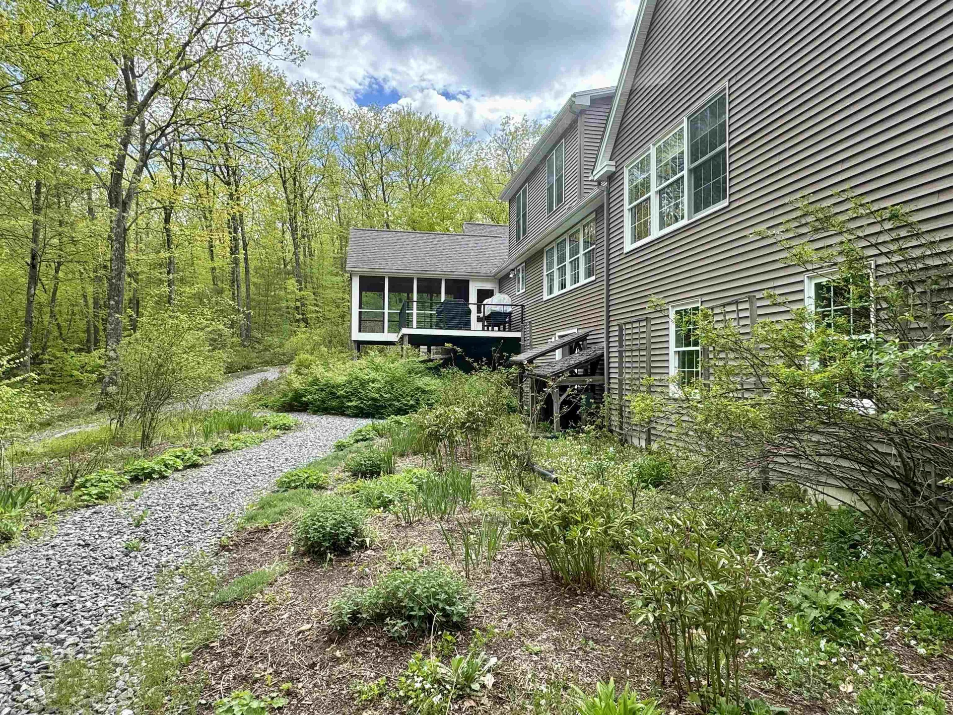 71 Little Pond Road Concord NH 03301