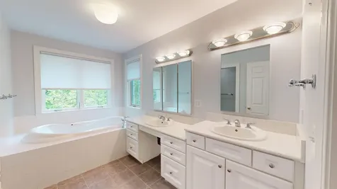 71 Little Pond Road Concord NH 03301