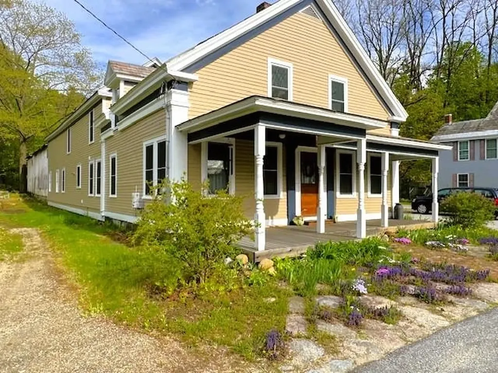 15 Northfield Road Hinsdale NH 03451