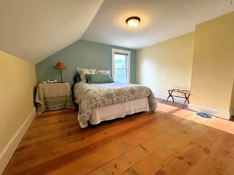 15 Northfield Road Hinsdale NH 03451