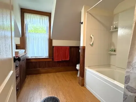 15 Northfield Road Hinsdale NH 03451