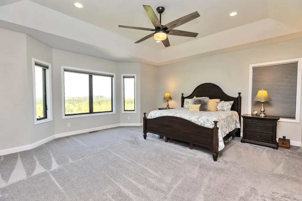 35 Pinnacle Lane Bow NH 03304