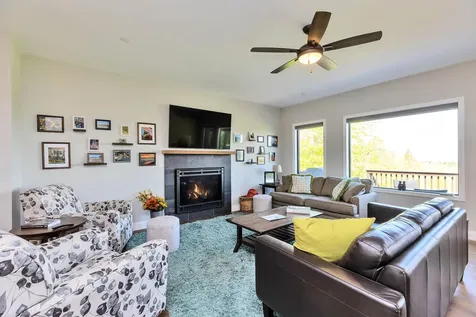 35 Pinnacle Lane Bow NH 03304