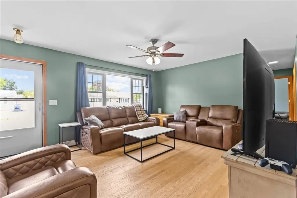 34 Logwood Street South Burlington VT 05403