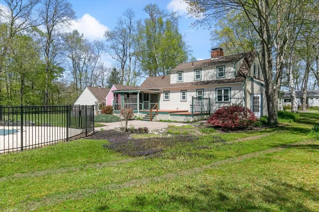 47 Newington Road Greenland NH 03840