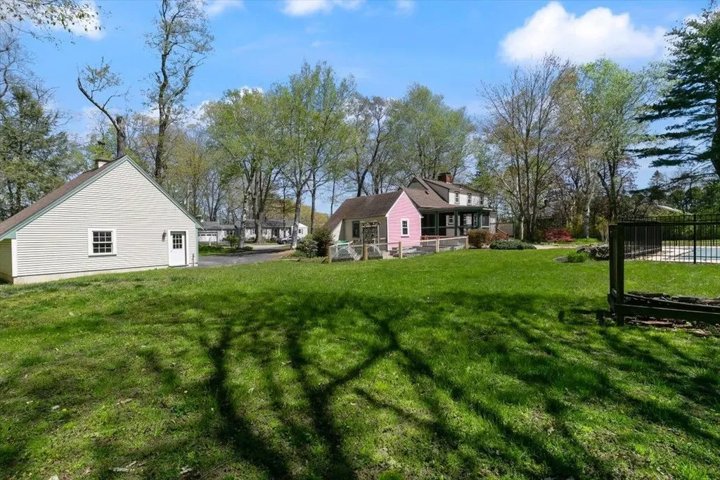 47 Newington Road Greenland NH 03840