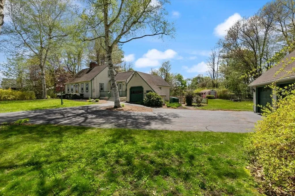47 Newington Road Greenland NH 03840