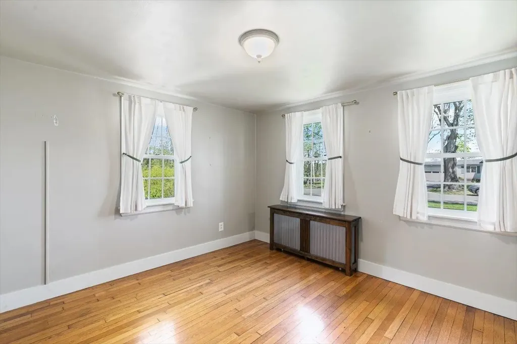 47 Newington Road Greenland NH 03840
