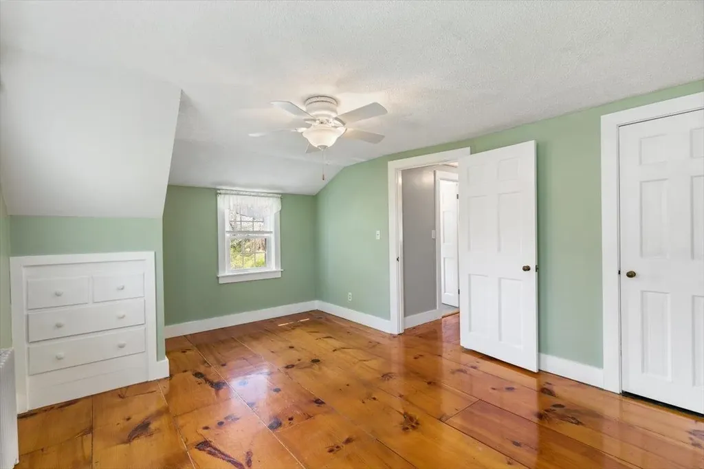47 Newington Road Greenland NH 03840