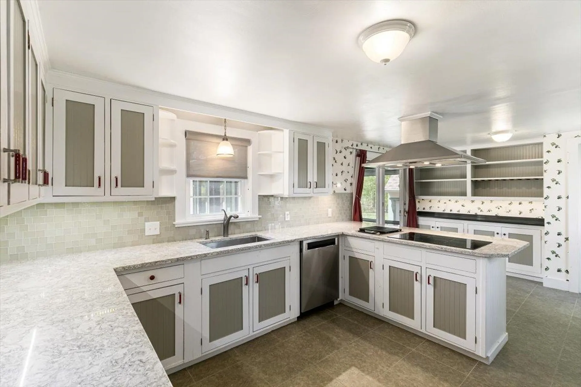 47 Newington Road Greenland NH 03840
