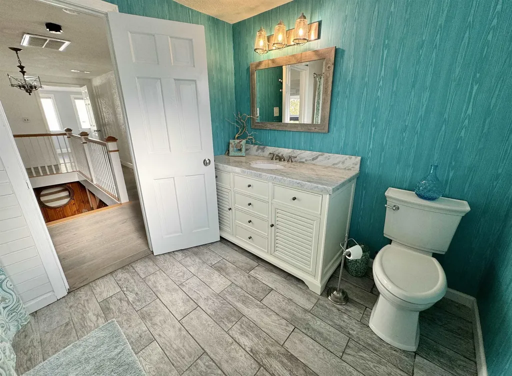 554 Hudson Street Seabrook NH 03874