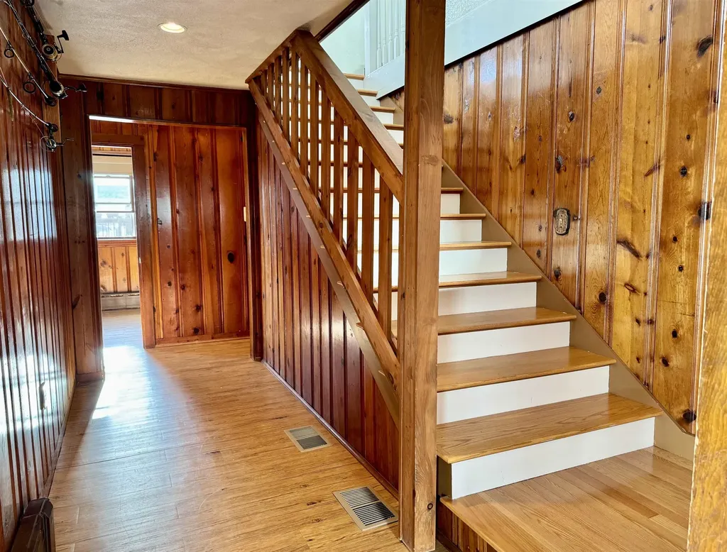 554 Hudson Street Seabrook NH 03874