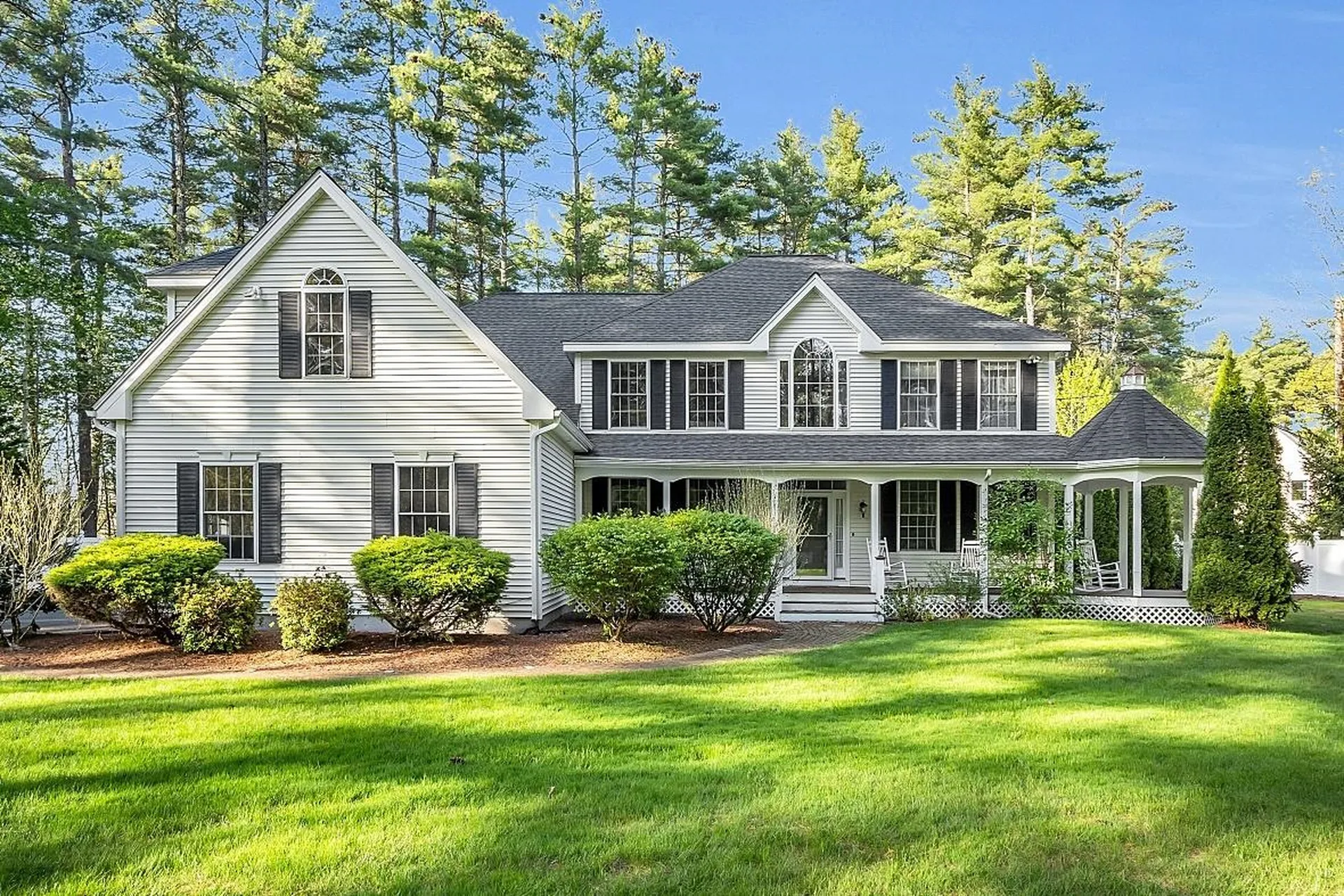 109 Farley Road Nashua NH 03063