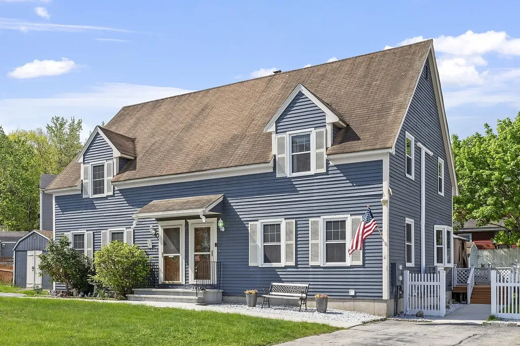 25r Phillip Road Derry NH 03038