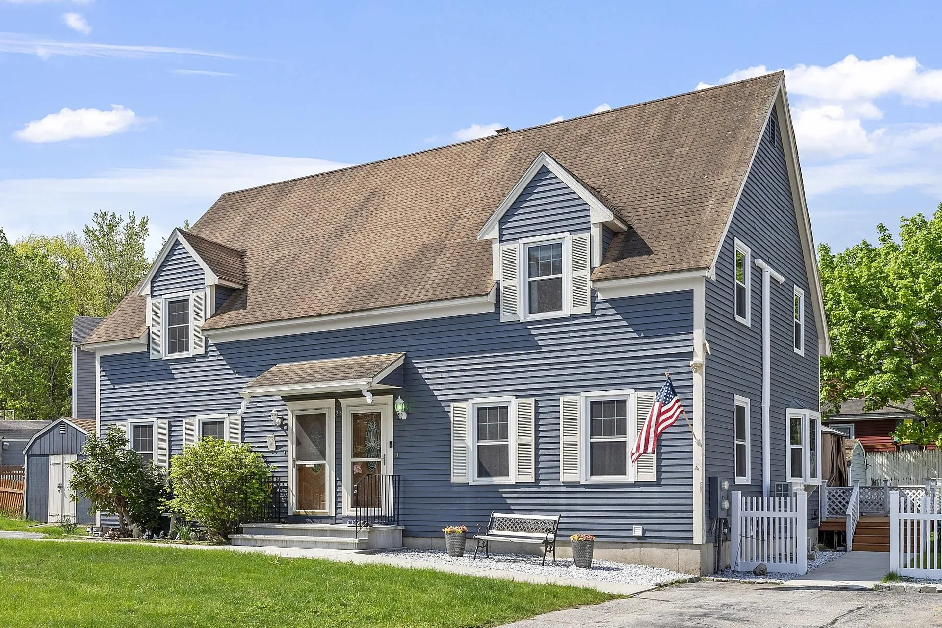 25r Phillip Road Derry NH 03038