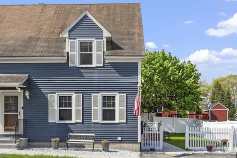 25r Phillip Road Derry NH 03038