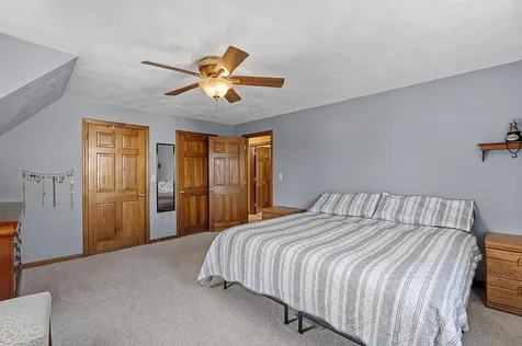 25r Phillip Road Derry NH 03038