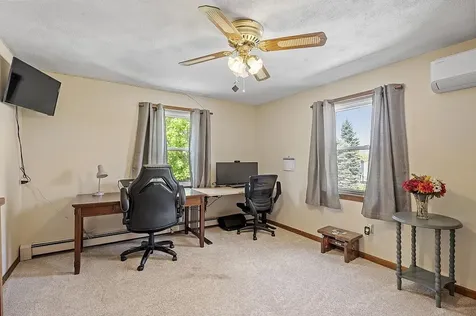 25r Phillip Road Derry NH 03038