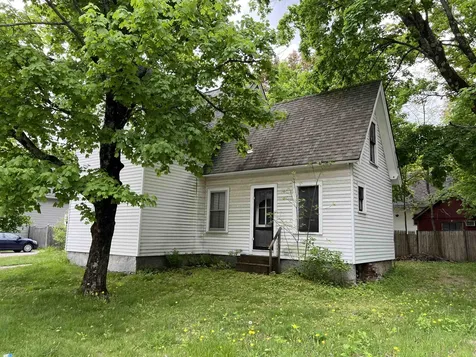 24 Elm Street Goffstown NH 03045