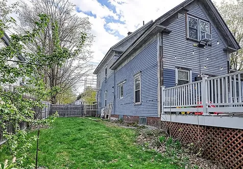 22 East Street Claremont NH 03743