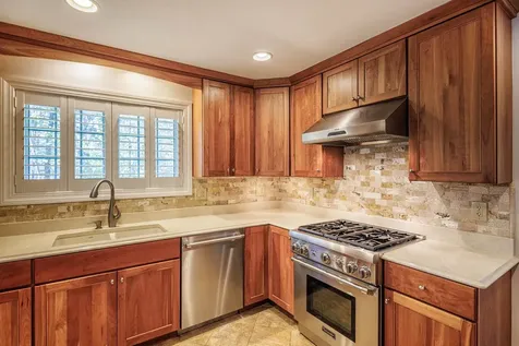 51 Waterloo Circle Dover NH 03820