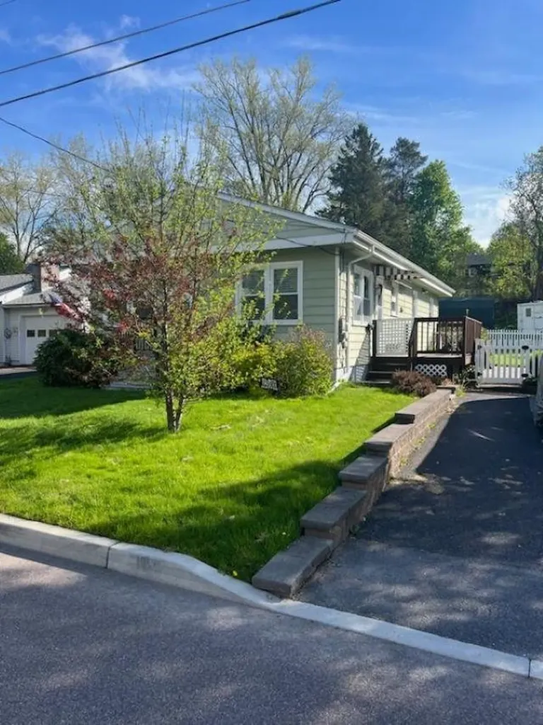 171 Hickok Street Winooski VT 05404