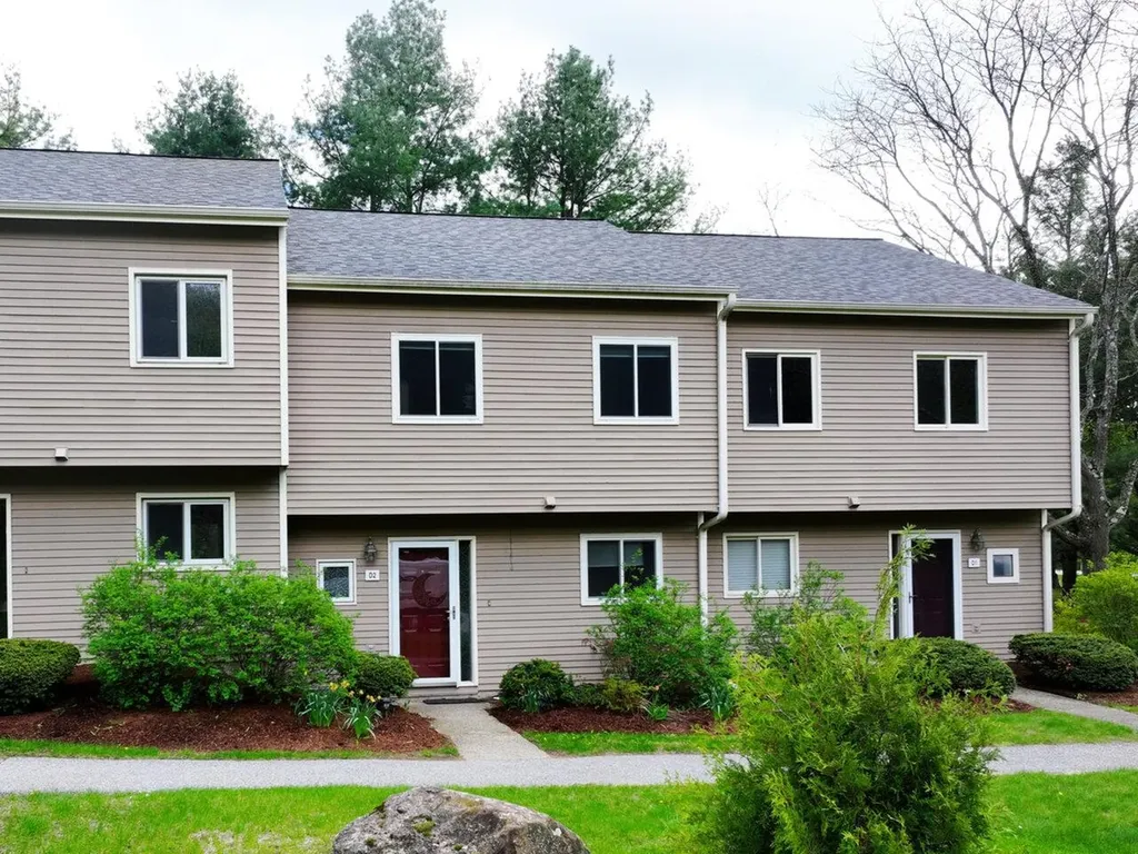 D2 Stonehedge Drive South Burlington VT 05403