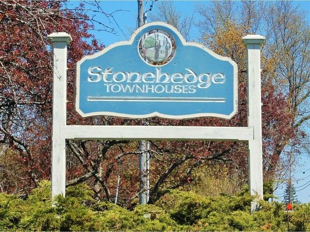 D2 Stonehedge Drive South Burlington VT 05403