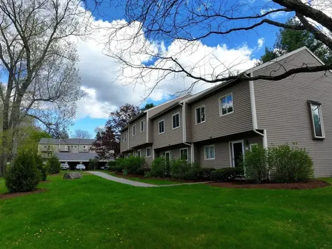 D2 Stonehedge Drive South Burlington VT 05403