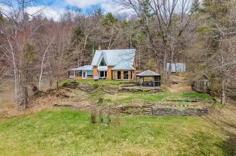 143 Alger Brook Road Strafford VT 05070
