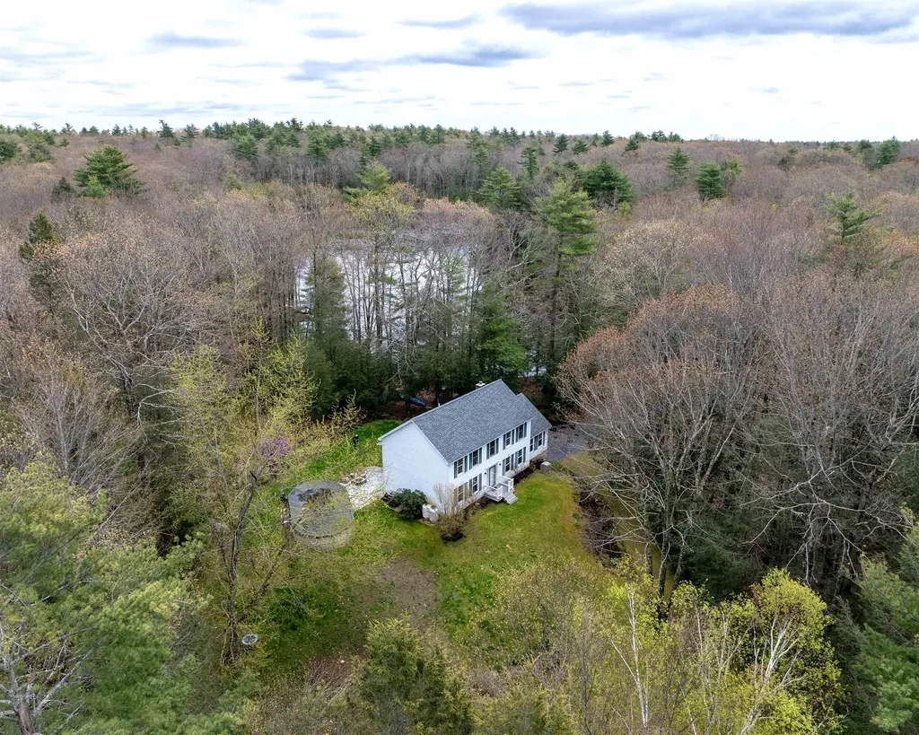 54 Highland Ridge Road Barrington NH 03825