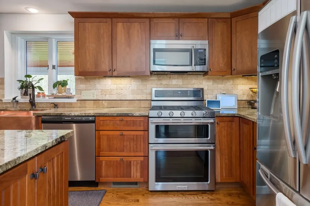 54 Highland Ridge Road Barrington NH 03825