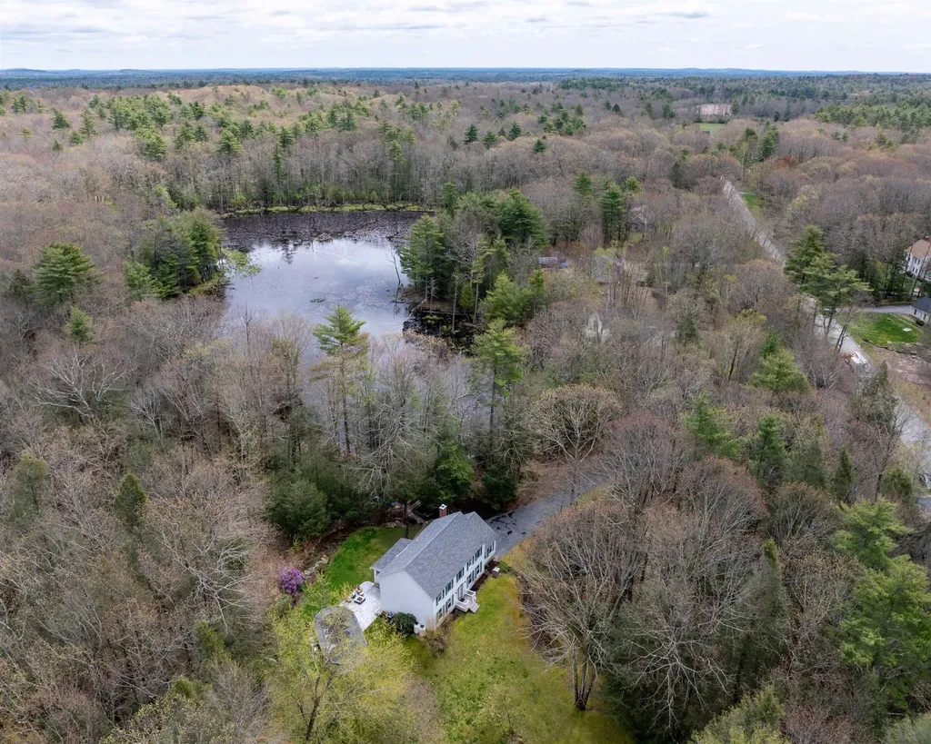 54 Highland Ridge Road Barrington NH 03825