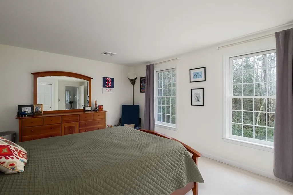 54 Highland Ridge Road Barrington NH 03825
