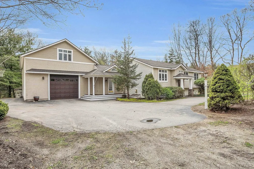 99 Back River Road Merrimack, NH Real Estate Property MLS 4994359