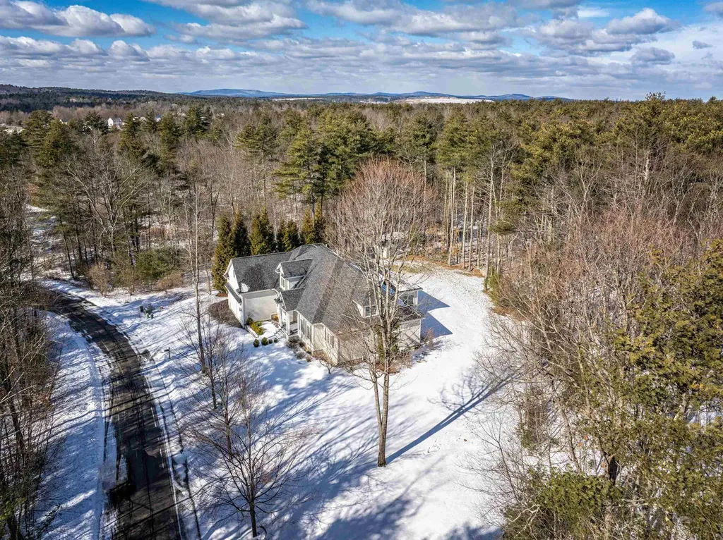 45 Boxwood Lane Dover NH 03820