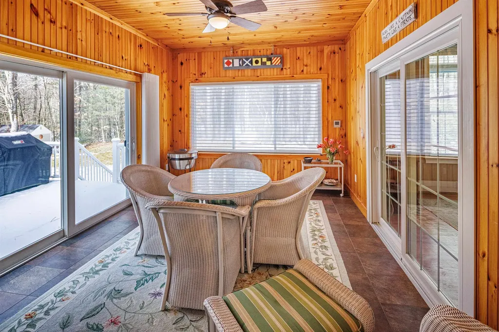 45 Boxwood Lane Dover NH 03820