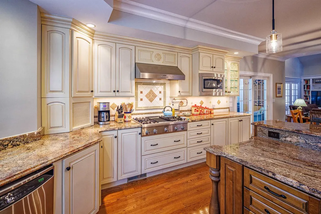 45 Boxwood Lane Dover NH 03820