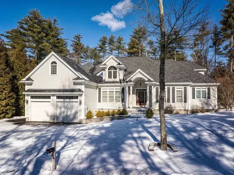 45 Boxwood Lane Dover NH 03820