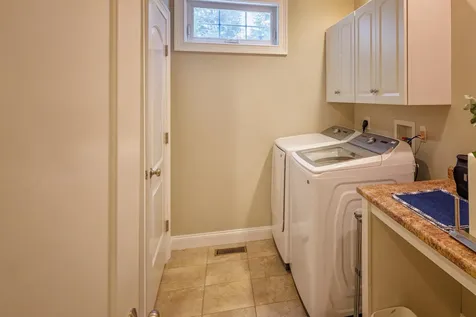 45 Boxwood Lane Dover NH 03820
