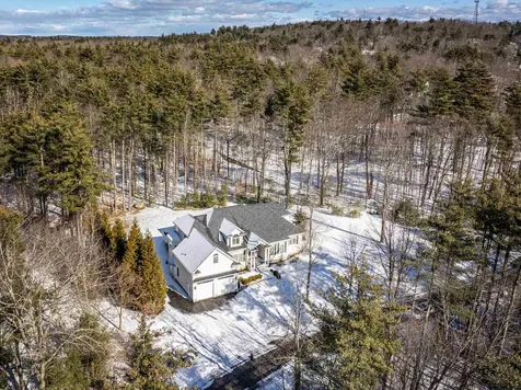 45 Boxwood Lane Dover NH 03820