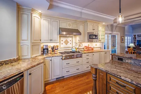 45 Boxwood Lane Dover NH 03820