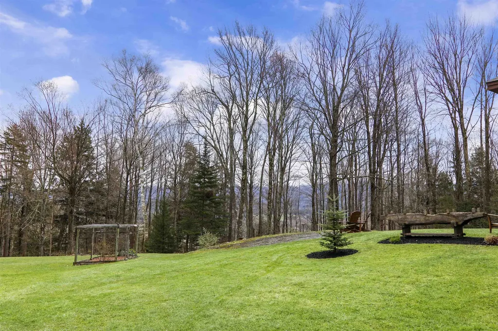 4723 Stagecoach Road Morristown VT 05661
