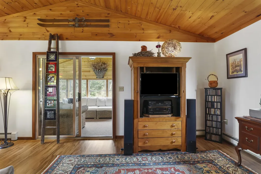 4723 Stagecoach Road Morristown VT 05661